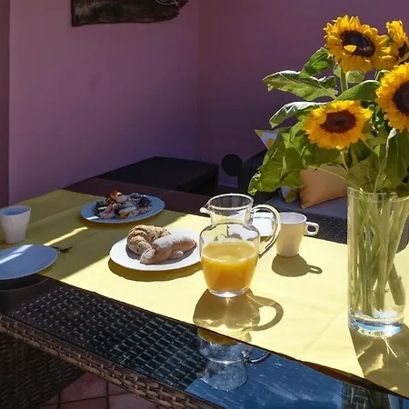 L'una Di With Parking