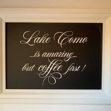 L'una Di With Parking