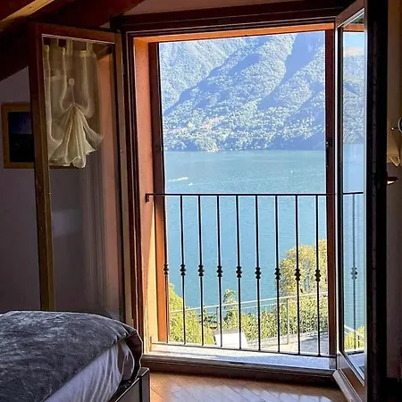 L'una Di With Parking