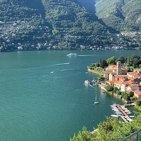 L'una Di With Parking