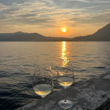 L'una Di With Parking *